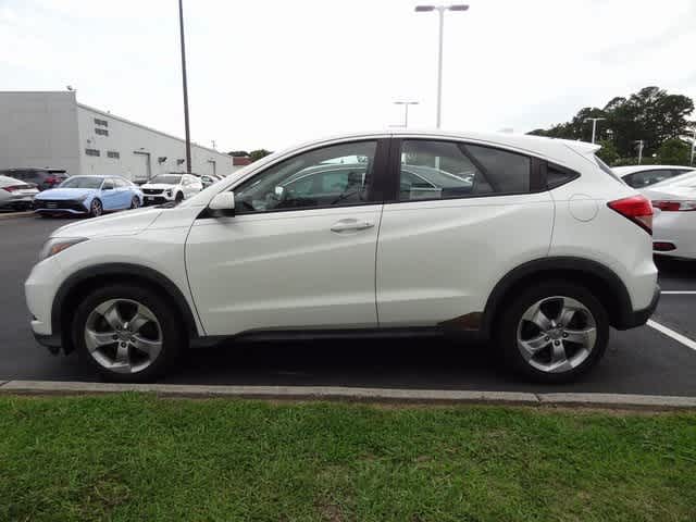 Thumbnail: 2016 Honda HR-V - 7