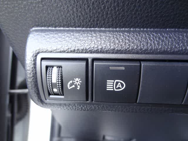 Thumbnail: 2025 Toyota Corolla - 16