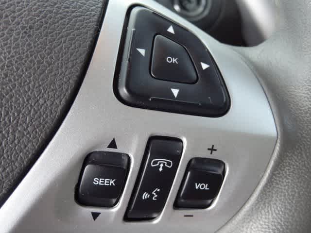 Thumbnail: 2011 Ford Edge - 16