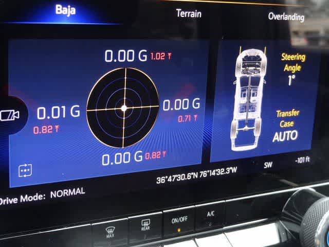 Thumbnail: 2024 Chevrolet Colorado - 33