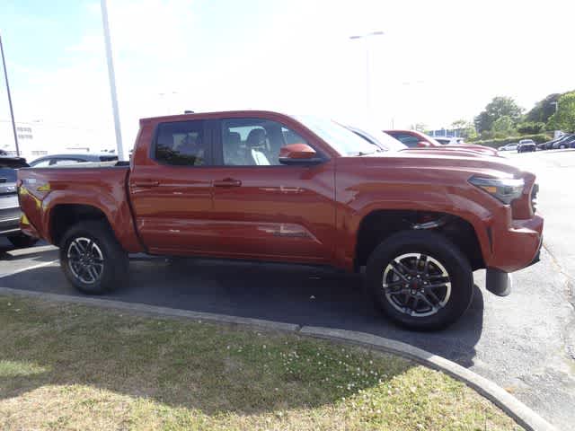 Thumbnail: 2025 Toyota Tacoma - 5