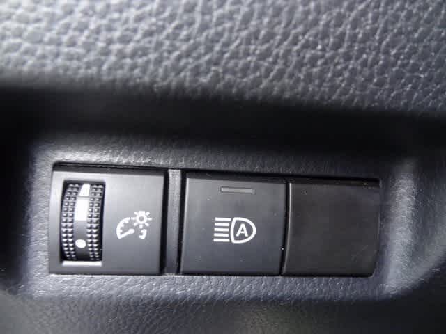 Thumbnail: 2024 Toyota RAV4 - 19