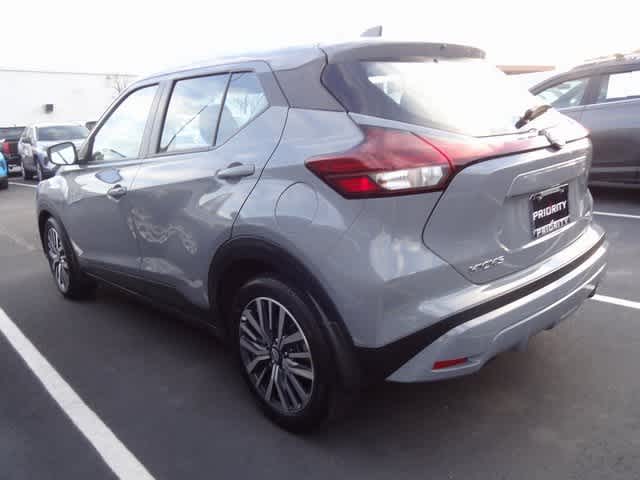 Thumbnail: 2023 Nissan Kicks - 9