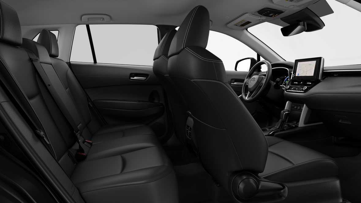 2025 Toyota Corolla Cross XLE 7