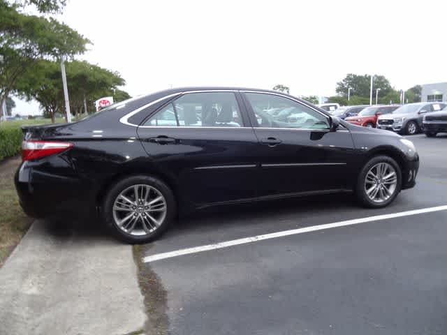Thumbnail: 2017 Toyota Camry - 5