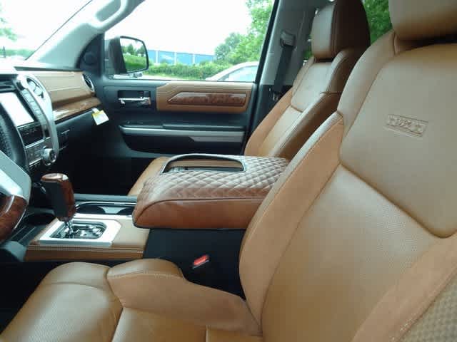 2019 Toyota Tundra 1794 Edition 8