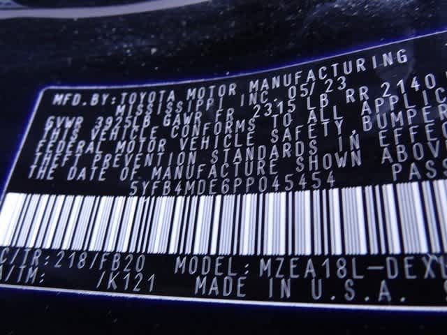 Thumbnail: 2023 Toyota Corolla - 34