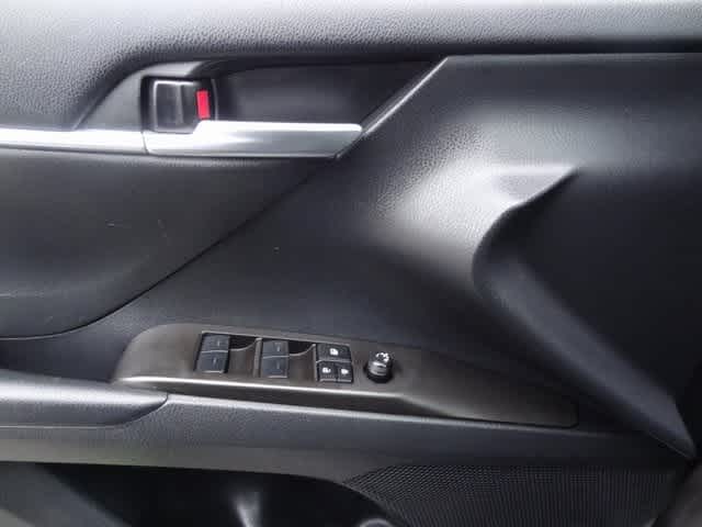 Thumbnail: 2023 Toyota Camry - 15