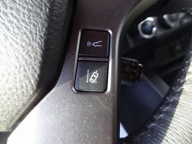 Thumbnail: 2023 Toyota Tacoma - 12