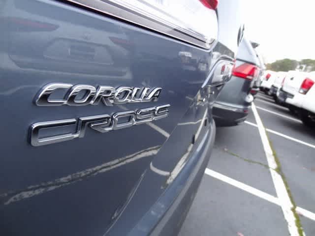 Thumbnail: 2023 Toyota Corolla Cross - 17