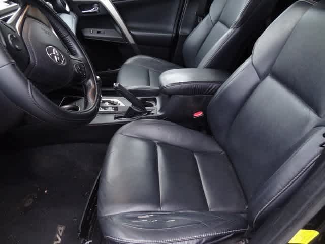 Thumbnail: 2014 Toyota RAV4 - 8