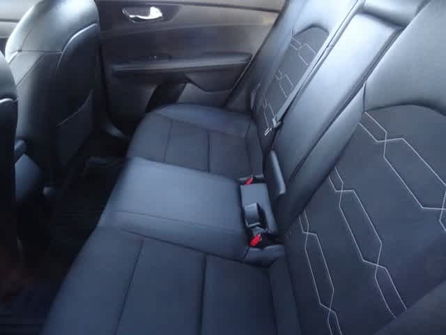 Thumbnail: 2024 Kia Forte - 7