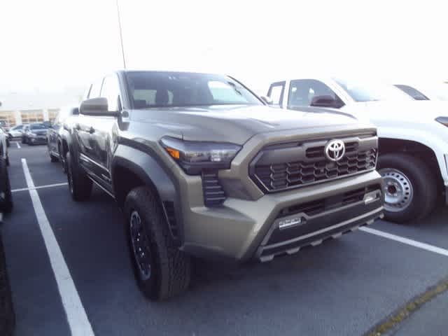 Thumbnail: 2024 Toyota Tacoma - 3