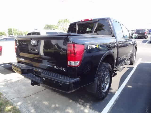 Thumbnail: 2014 Nissan Titan - 4