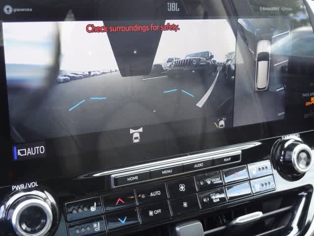 Thumbnail: 2022 Toyota Highlander - 39