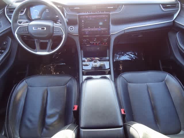 Thumbnail: 2023 Jeep Grand Cherokee - 14