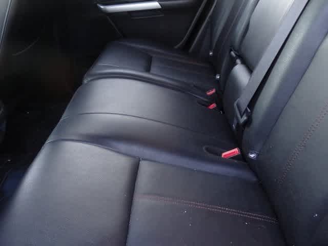 Thumbnail: 2013 Ford Edge - 13