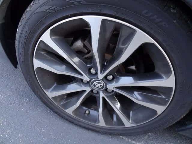 Thumbnail: 2019 Toyota Corolla - 17