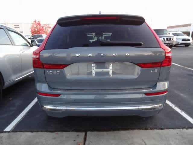 Thumbnail: 2022 Volvo XC60 - 7