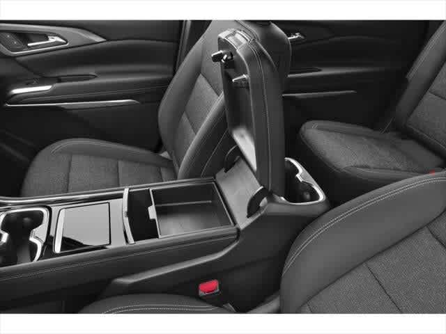 Thumbnail: 2025 Chevrolet Traverse - 10