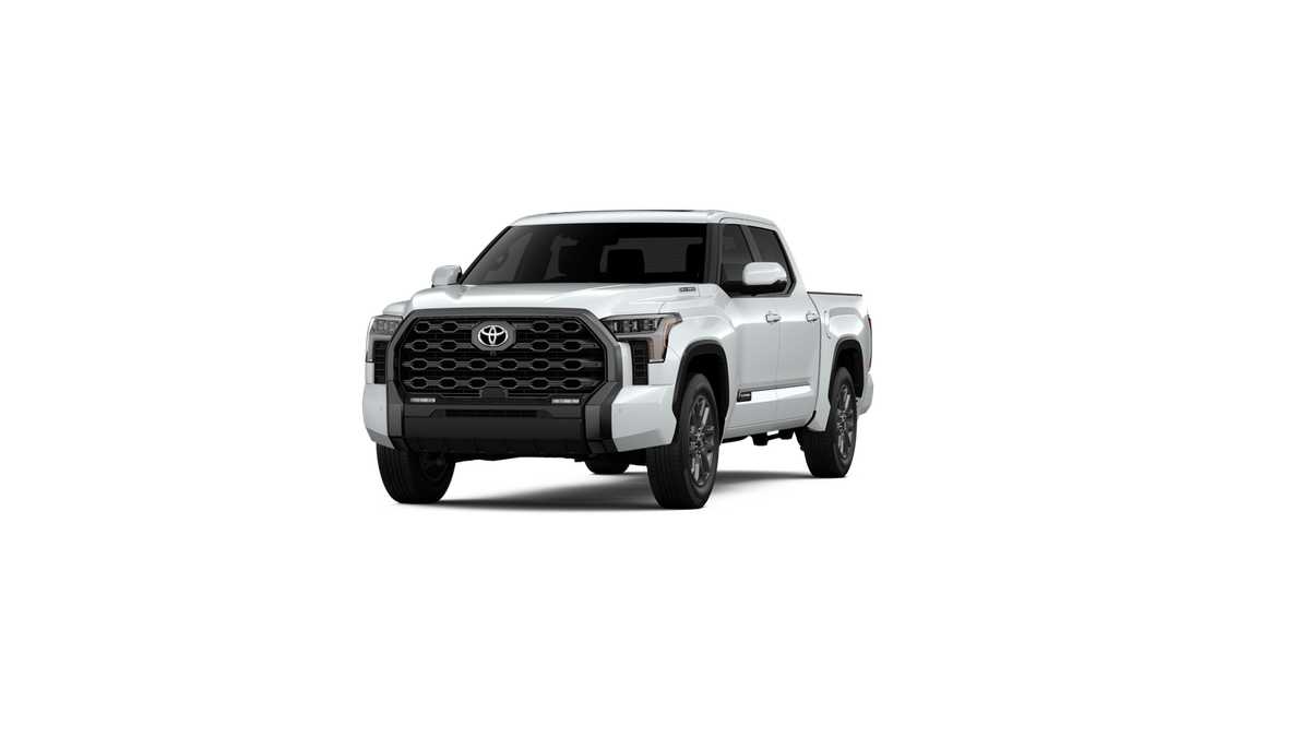 Thumbnail: 2025 Toyota Tundra - 18