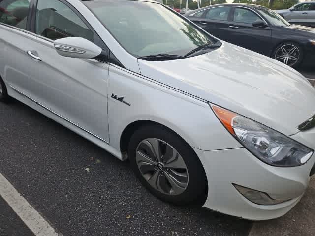 Thumbnail: 2015 Hyundai Sonata - 4