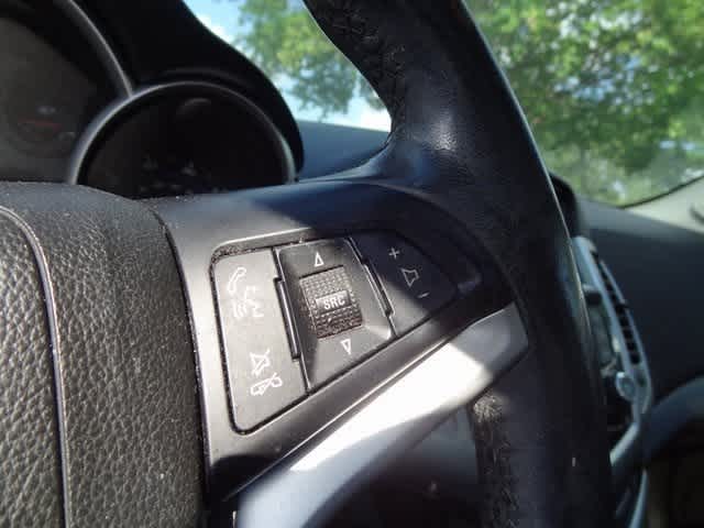 Thumbnail: 2013 Chevrolet Cruze - 12