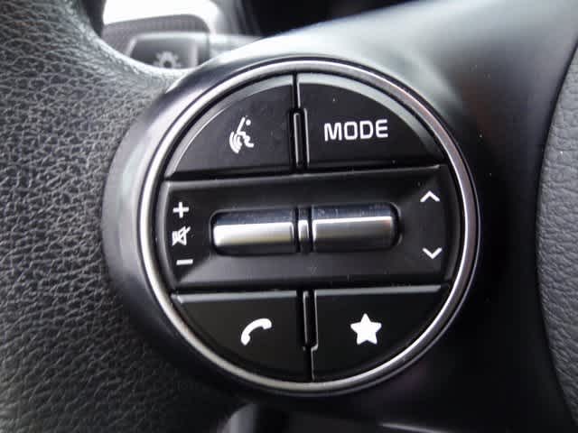 Thumbnail: 2023 Kia Soul - 9