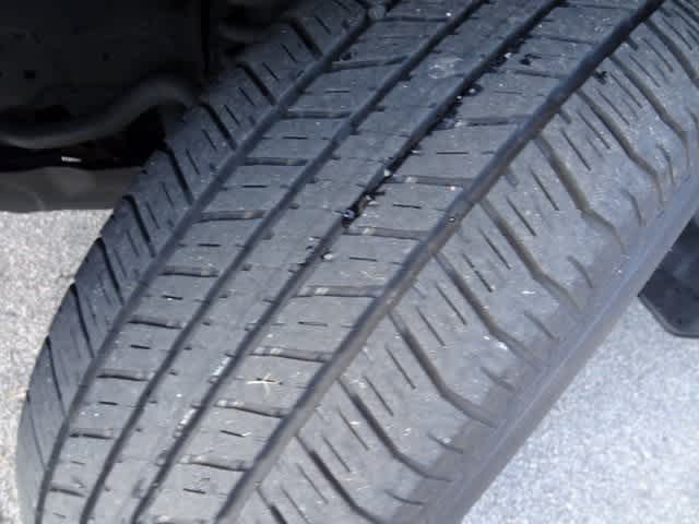 Thumbnail: 2019 Toyota 4Runner - 37