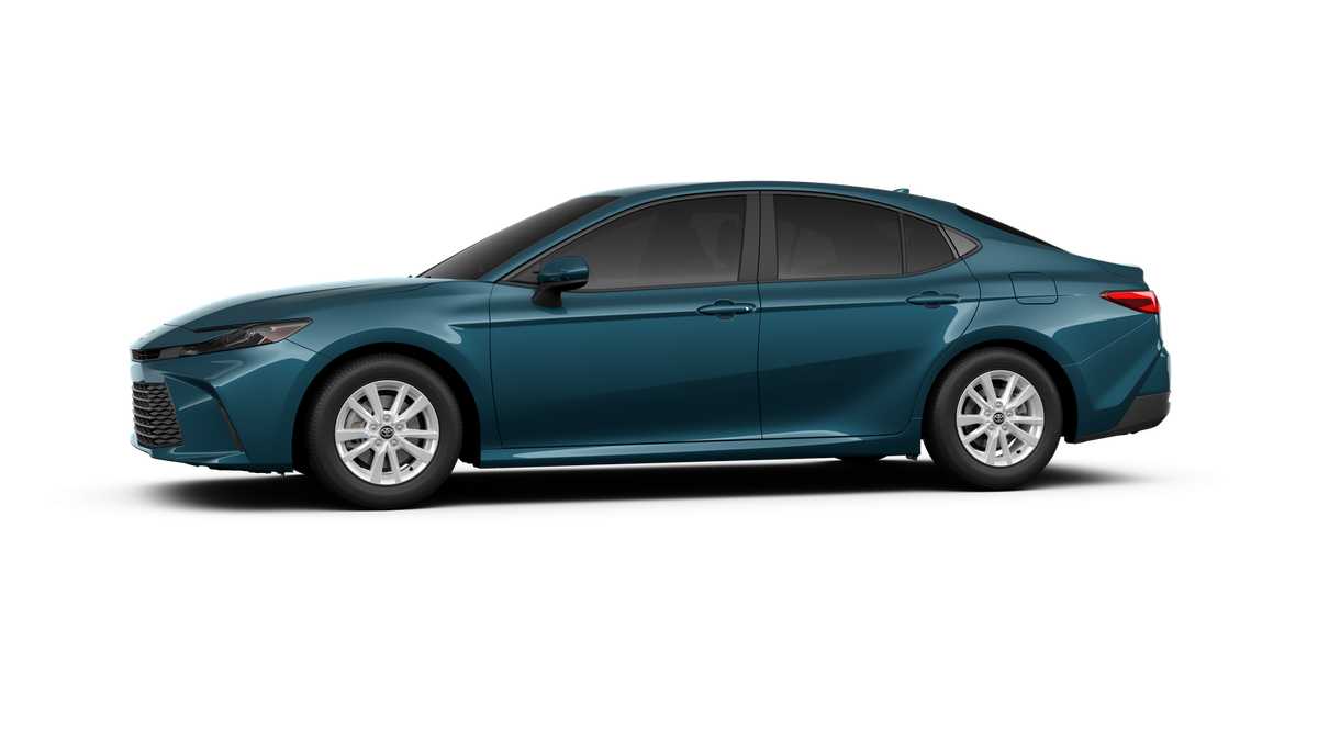 Thumbnail: 2026 Toyota Camry - 3