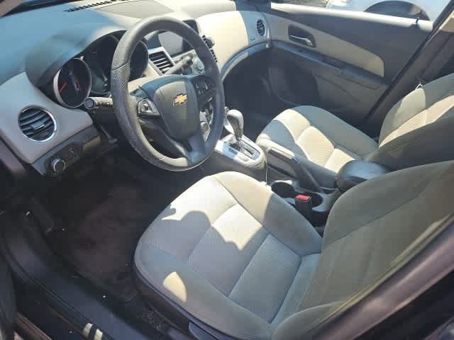 Thumbnail: 2016 Chevrolet Cruze - 1