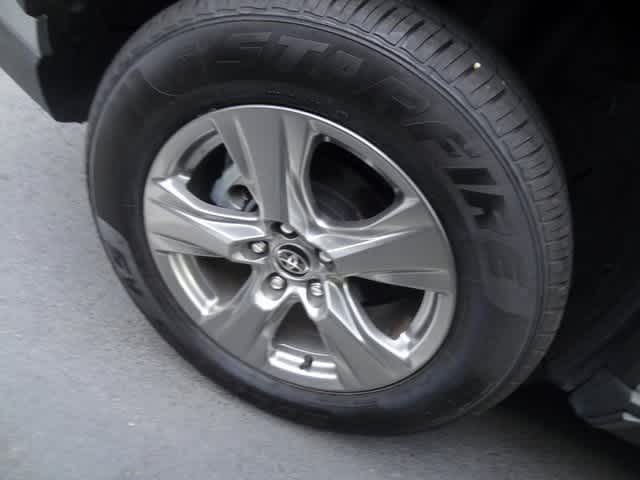 Thumbnail: 2024 Toyota RAV4 - 12