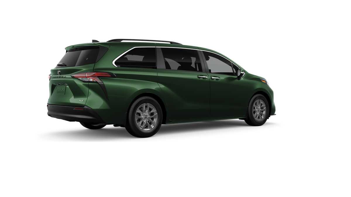 Thumbnail: 2026 Toyota Sienna - 10