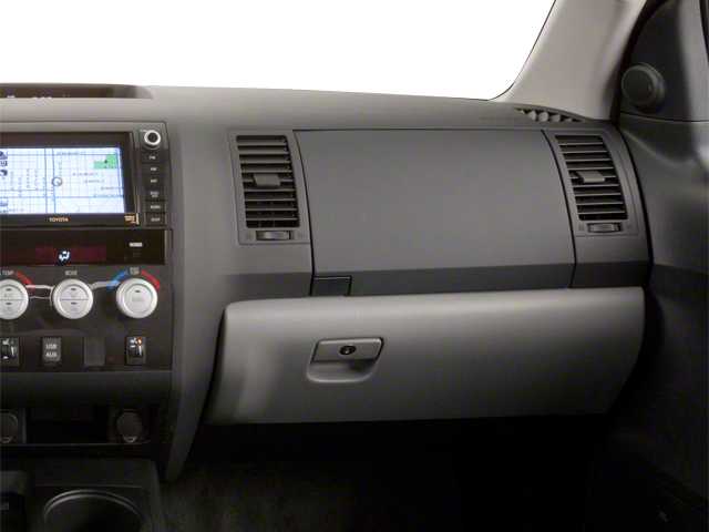 Thumbnail: 2011 Toyota Tundra - 13
