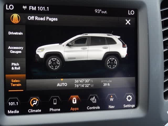 Thumbnail: 2023 Jeep Cherokee - 32