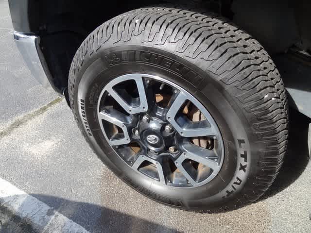 Thumbnail: 2015 Toyota Tundra - 16