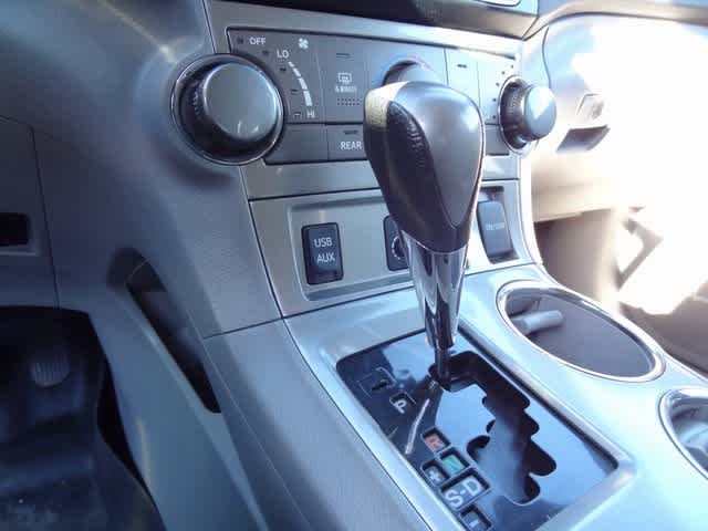 Thumbnail: 2013 Toyota Highlander - 13