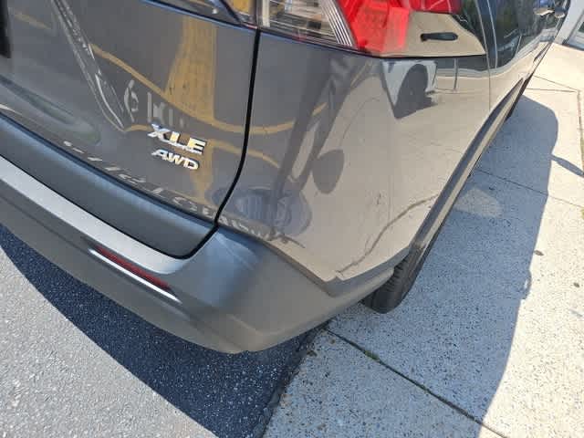 Thumbnail: 2022 Toyota RAV4 - 6