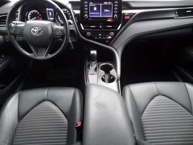 Thumbnail: 2021 Toyota Camry - 10