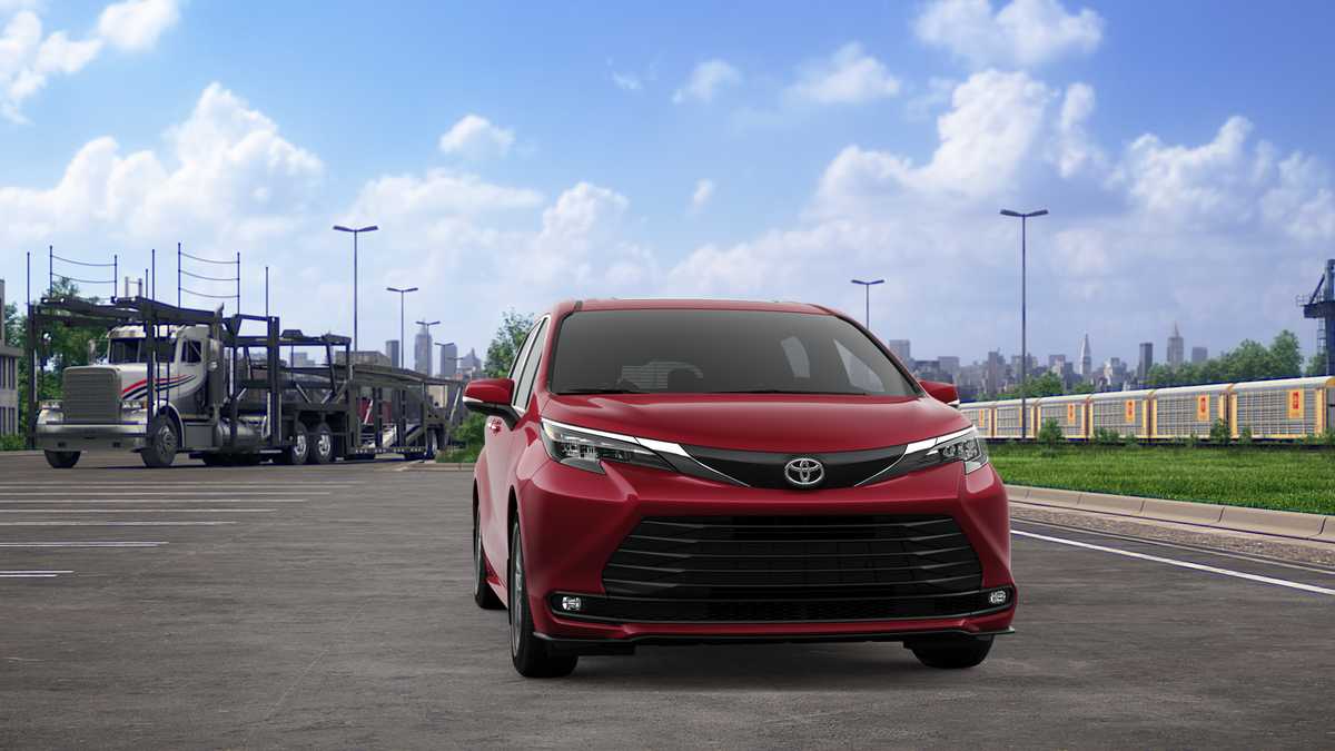 Thumbnail: 2026 Toyota Sienna - 16