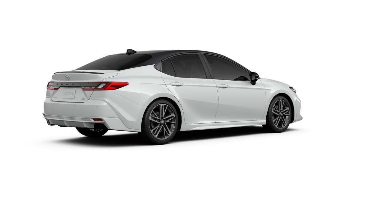 Thumbnail: 2025 Toyota Camry - 10