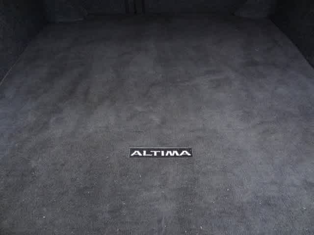 Thumbnail: 2022 Nissan Altima - 9