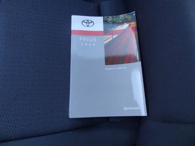 Thumbnail: 2024 Toyota Prius - 32