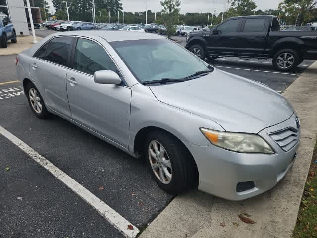 Thumbnail: 2011 Toyota Camry - 3