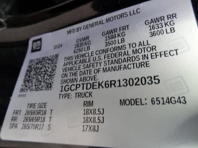 Thumbnail: 2024 Chevrolet Colorado - 41