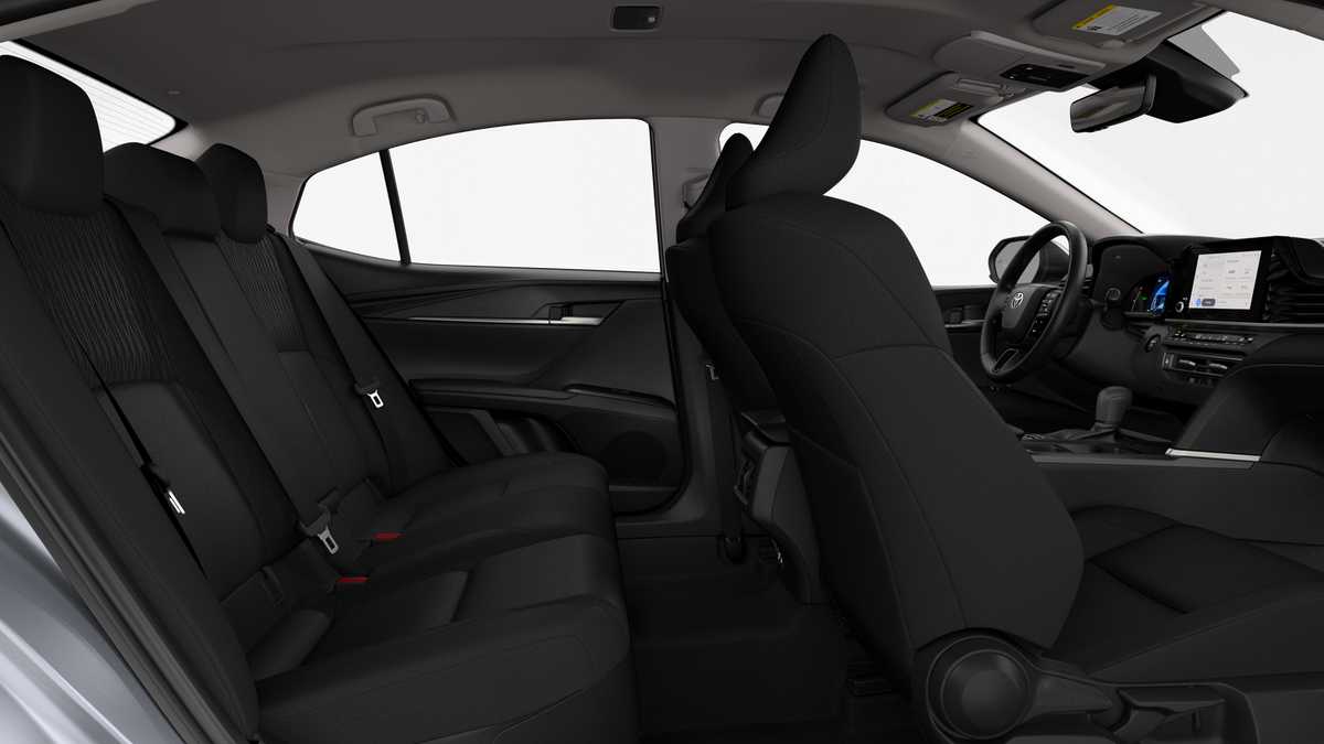 Thumbnail: 2025 Toyota Camry - 21