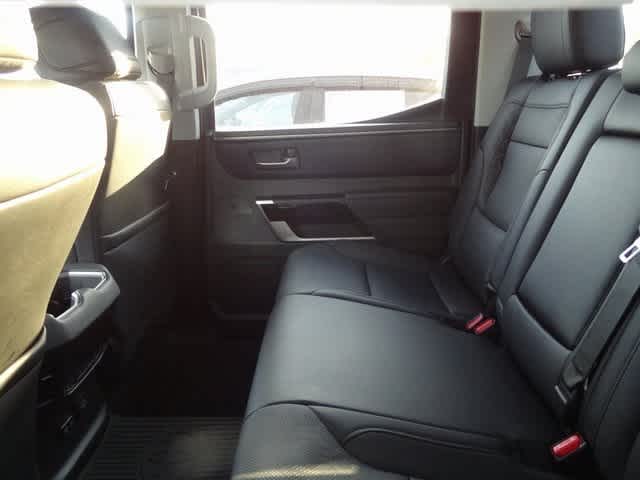 Thumbnail: 2024 Toyota Tundra - 9