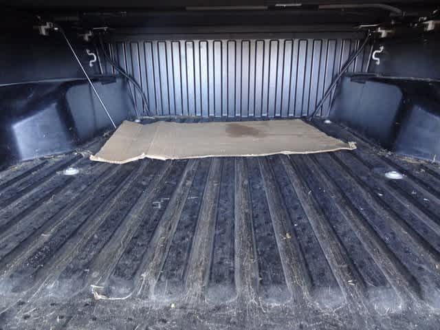 Thumbnail: 2023 Toyota Tacoma - 20