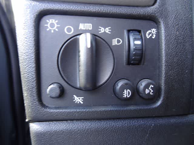 Thumbnail: 2012 Chevrolet Colorado - 10