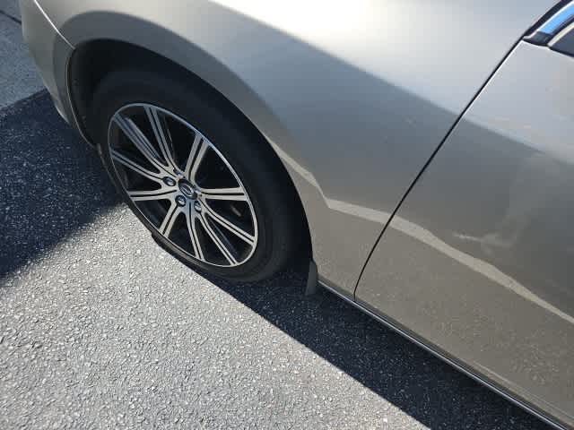 Thumbnail: 2016 Volvo S60 - 2